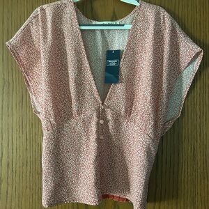 Abercrombie & Fitch Top